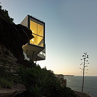 Dezeen this week - House Holman Dover Heights